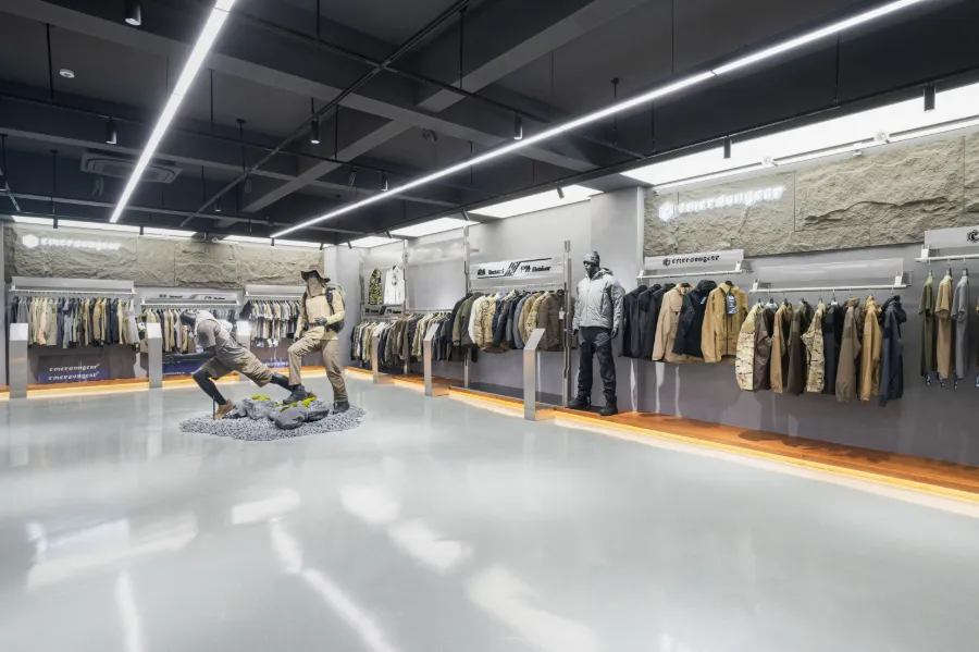 Showroom Tour-4